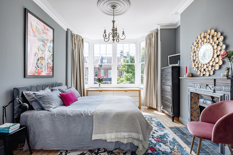 伦敦灰色调公寓的活力点缀-15