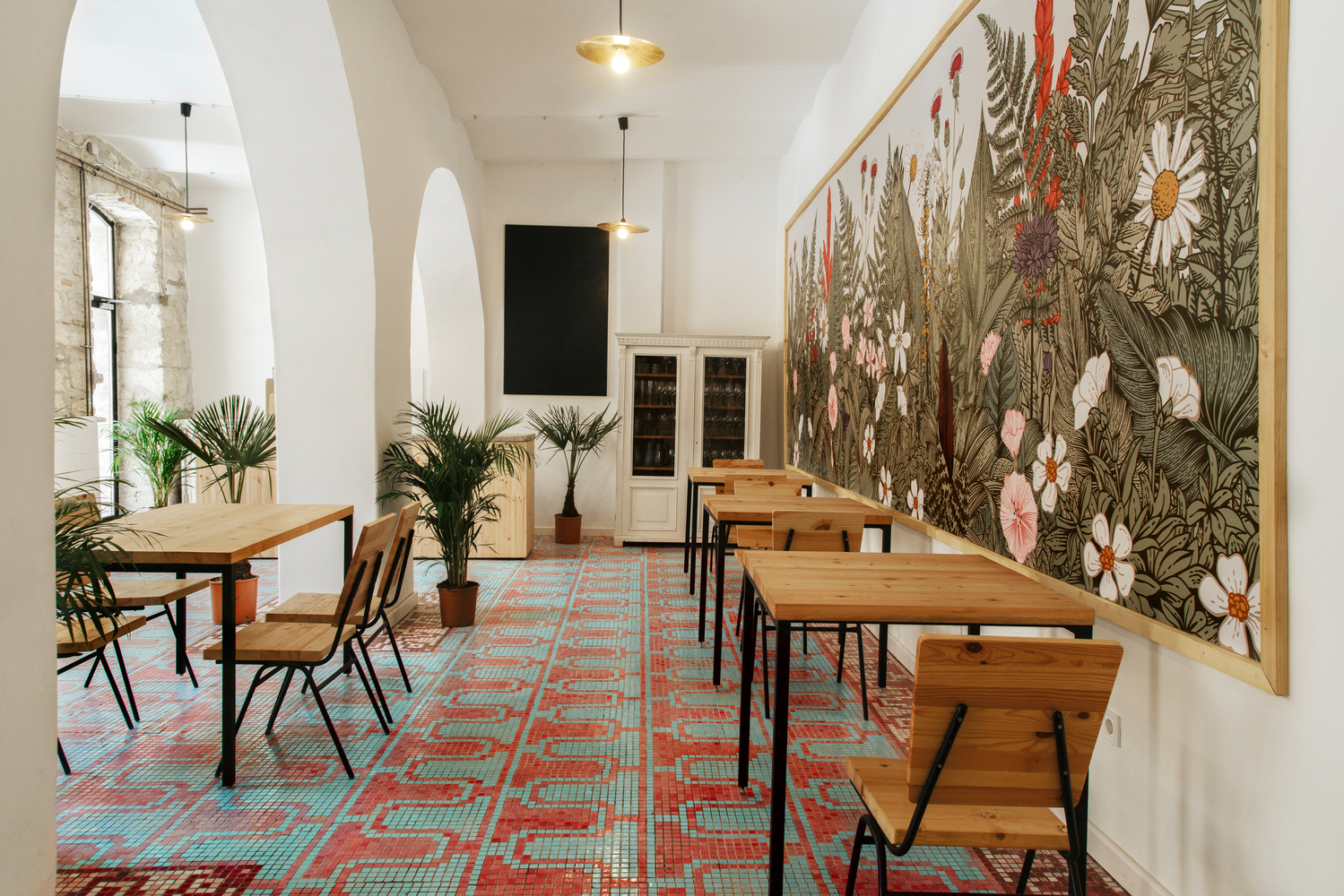 绿意盎然的酒窖餐厅-40