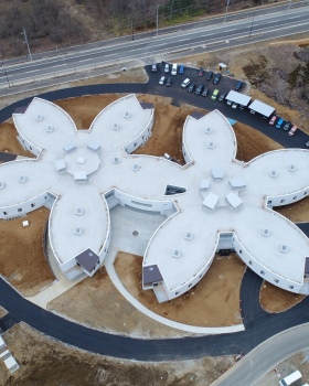 Sakuragien – Aomori Elderly Nursing Home / waiwai