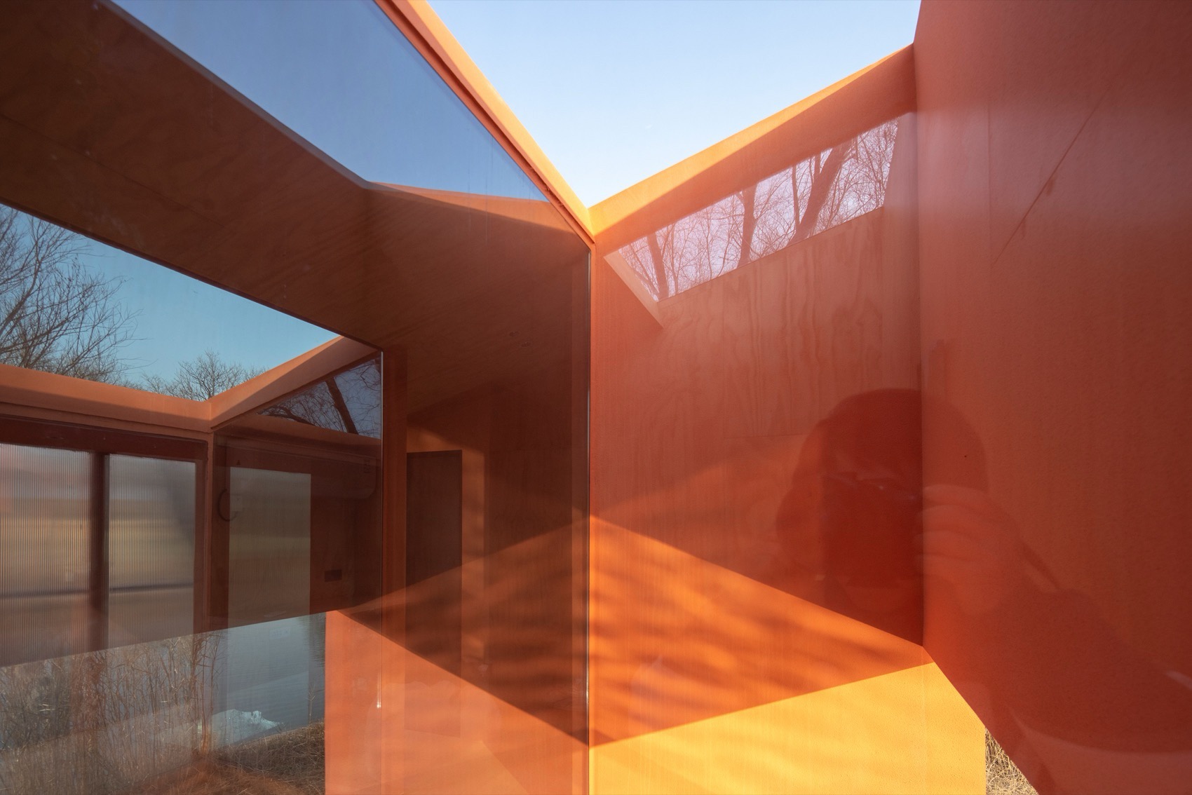 在水一方  [荒野之家 #138]丨中国郑州丨个个世界 Wiki World + 先进建筑实验室 AaL-58