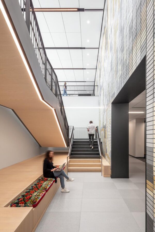 丨United StatesLos Angeles丨ZGF Architects-5