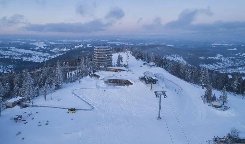 山地建筑的无障碍设计实践——Bachledka 山顶多功能设施-5