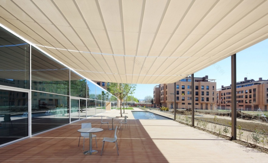 西班牙零排放休闲中心-17