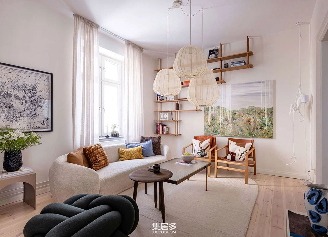 哥德堡 19 世纪建筑玻璃后卧室公寓丨瑞典-0