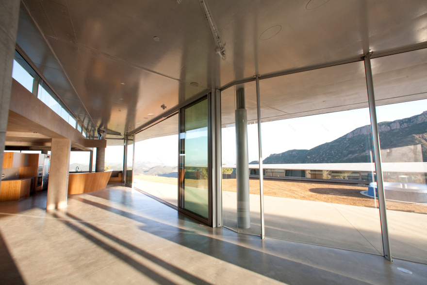 波音 747 机翼变废为宝,打造独特住宅-55