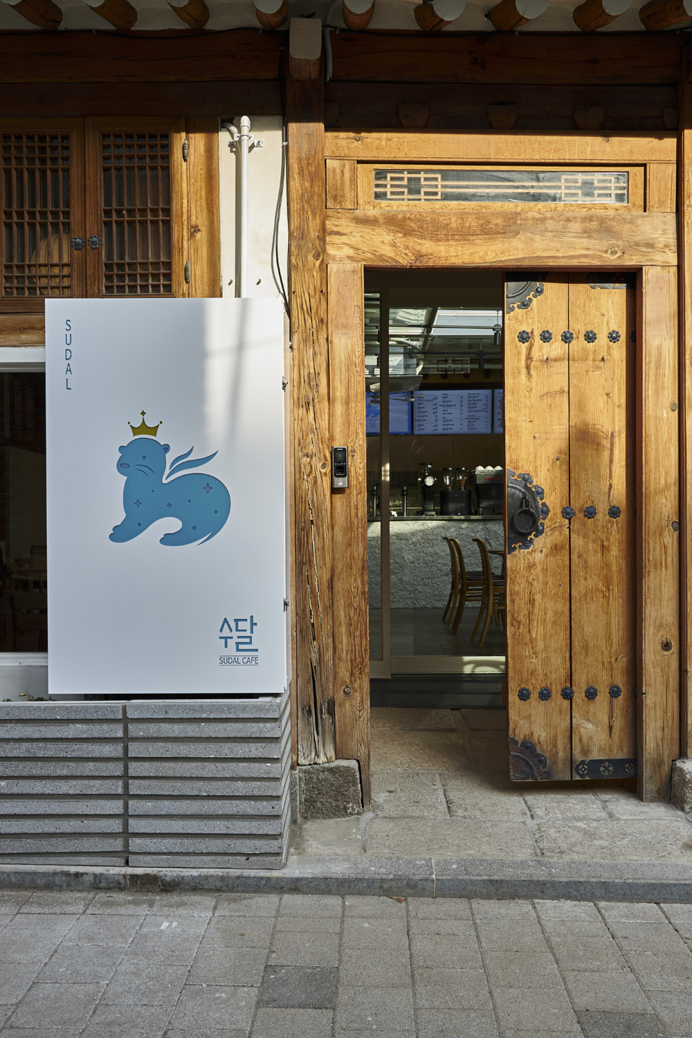 韩屋风格 18 坪咖啡厅室内设计案例解析-28