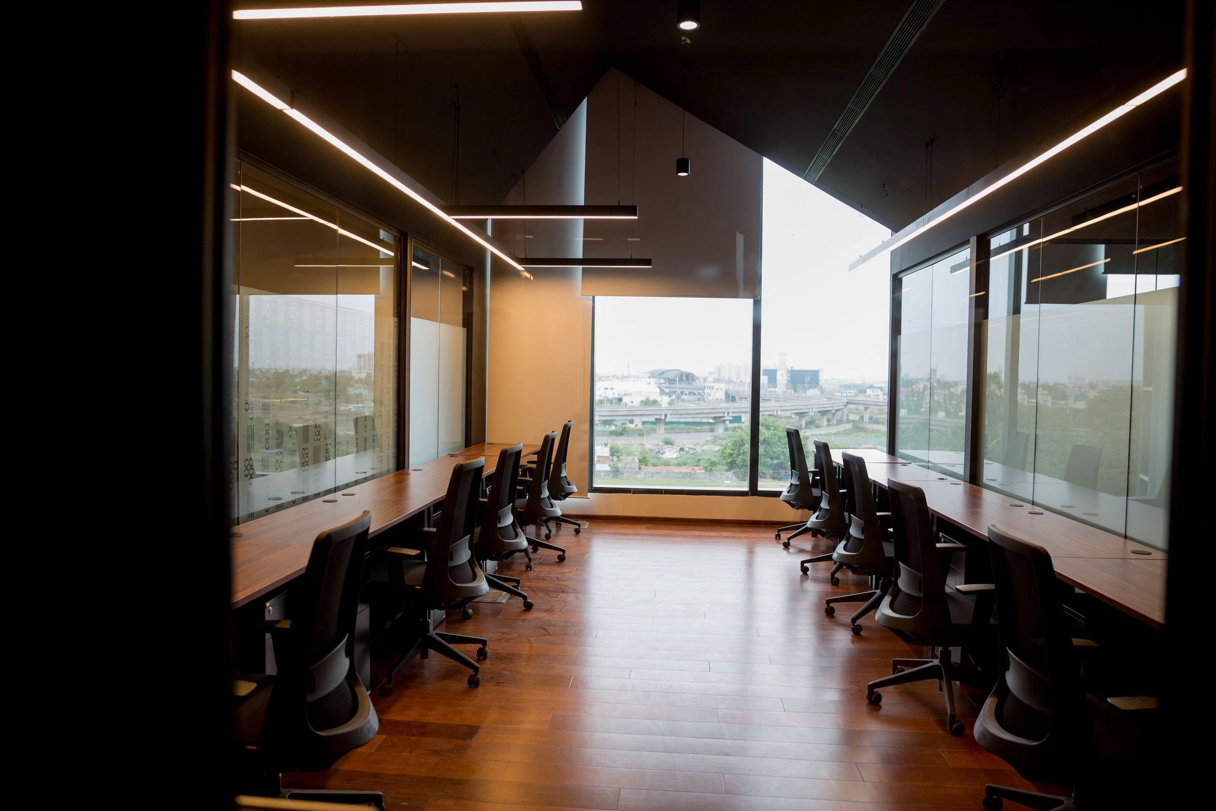 印度之巢 · 传统与现代相融的办公室设计丨印度金奈丨MYVN Architecture-22