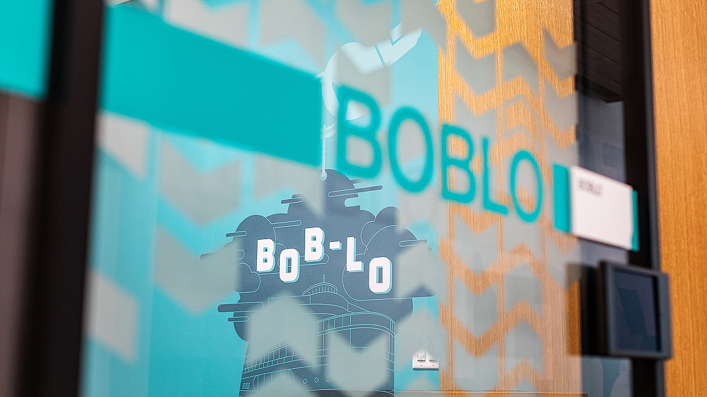 LinkedIn Detroit 办公空间设计-7