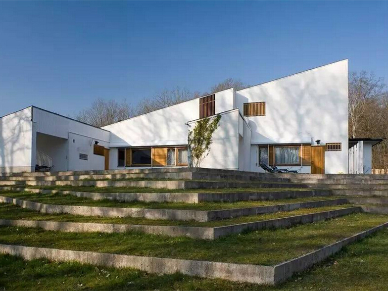 阿尔瓦·阿尔托的法国卡雷住宅-5