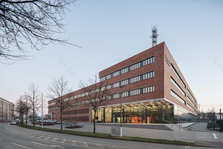 bbp : architekten bda丨Neubau Feuer- und Rettungswache Hannover丨德国-0