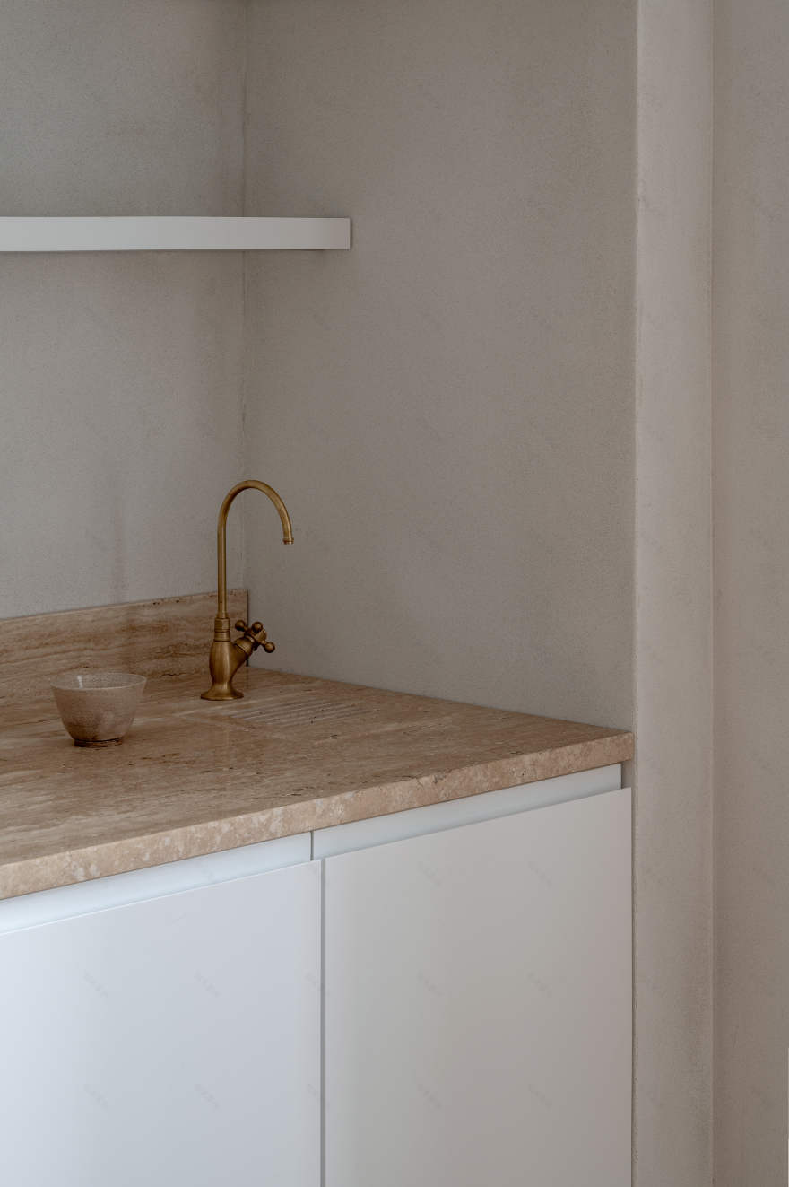 乌克兰老公寓翻新-22