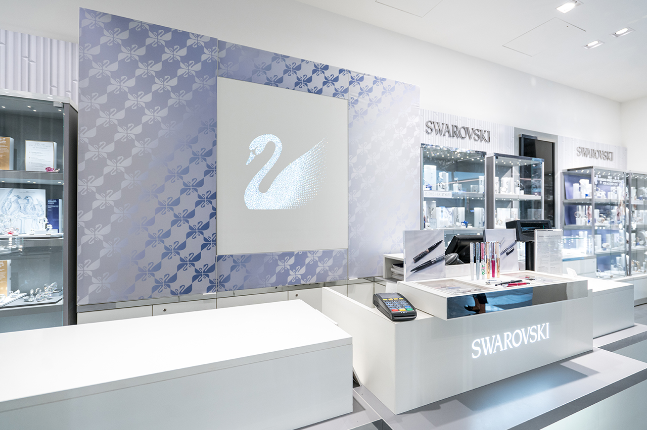 Swarovski Westfield Chermside Retail Fitout Brisbane | Unita-15