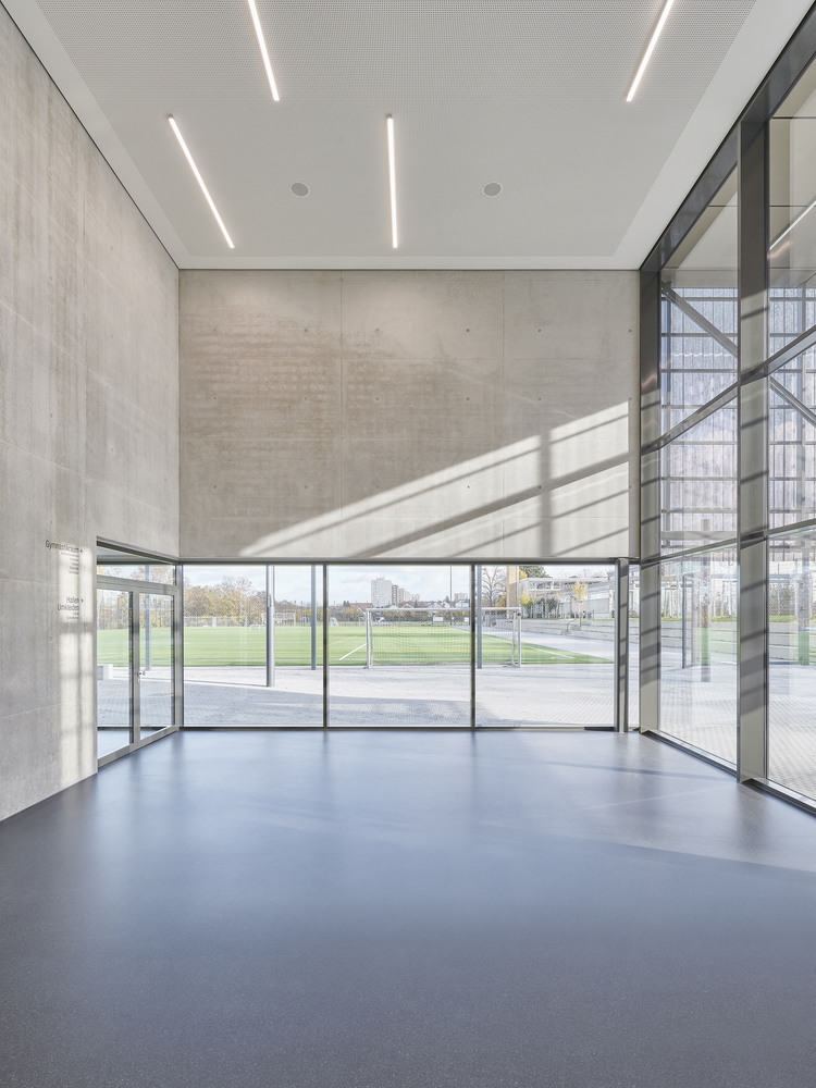 In den Breitwiesen 运动馆丨德国-7