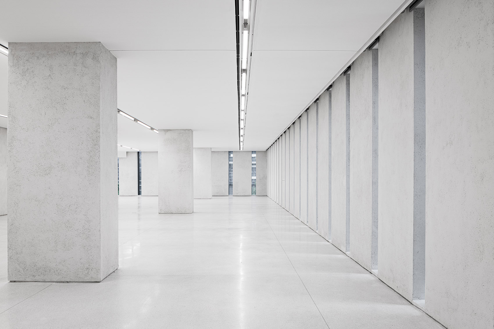 上海尤伦斯当代艺术中心丨中国上海-14