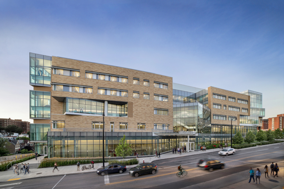 摩尔鲁布尤德尔与文艺复兴 3 建筑师共同打造卡内基梅隆大学商学院大卫·A·特普 quadrangle-38