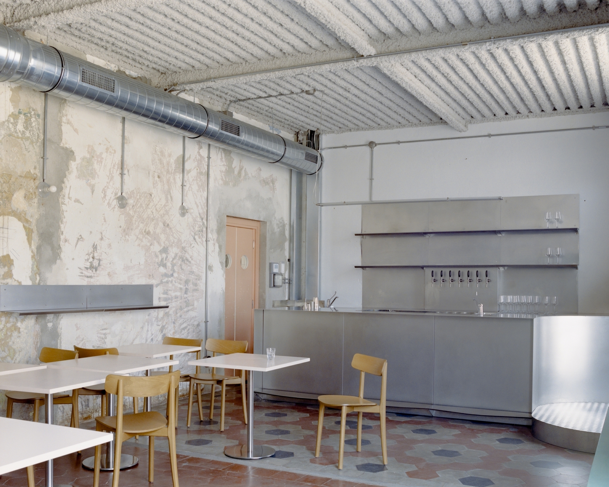 A Villa between Cyberpunk and Listening Bar / co.arch studio-26