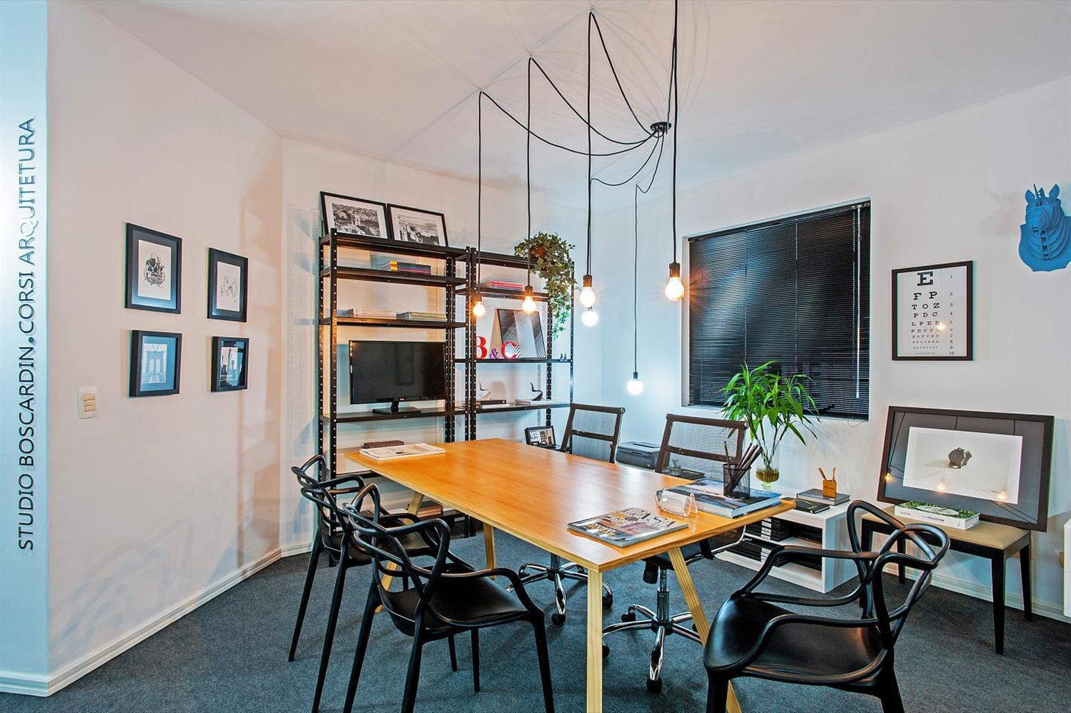 博斯卡丁·科尔西办公室 11 号-2