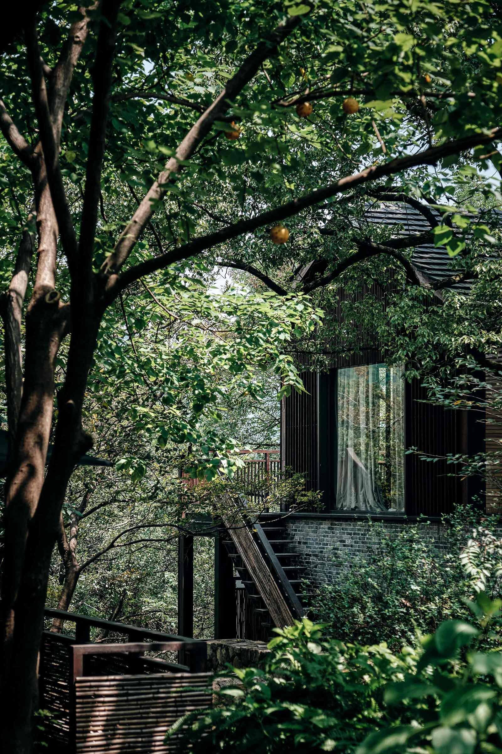 A Restored Mountain Villa Becomes Sisan Hupao 1934 — Design Anthology-13