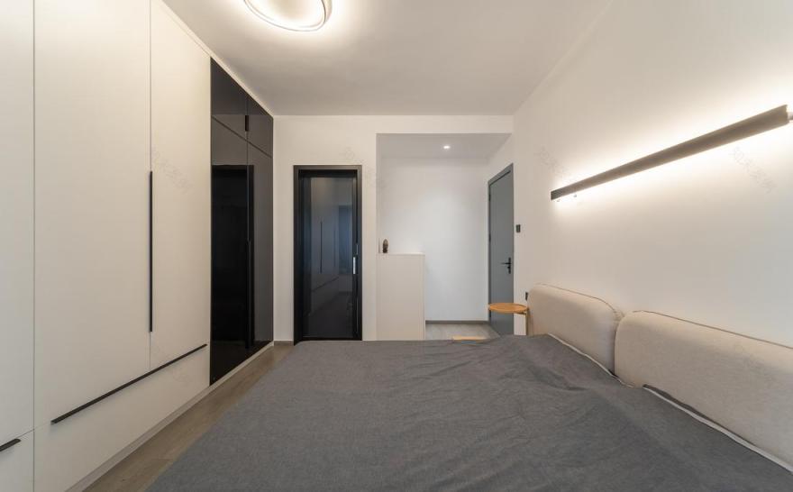 原木色现代简约风家居空间设计-27