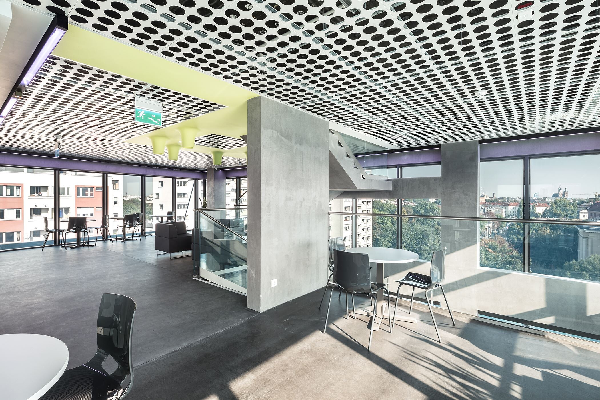 波兰 AGH 科技大学现代室内设计案例解析-13