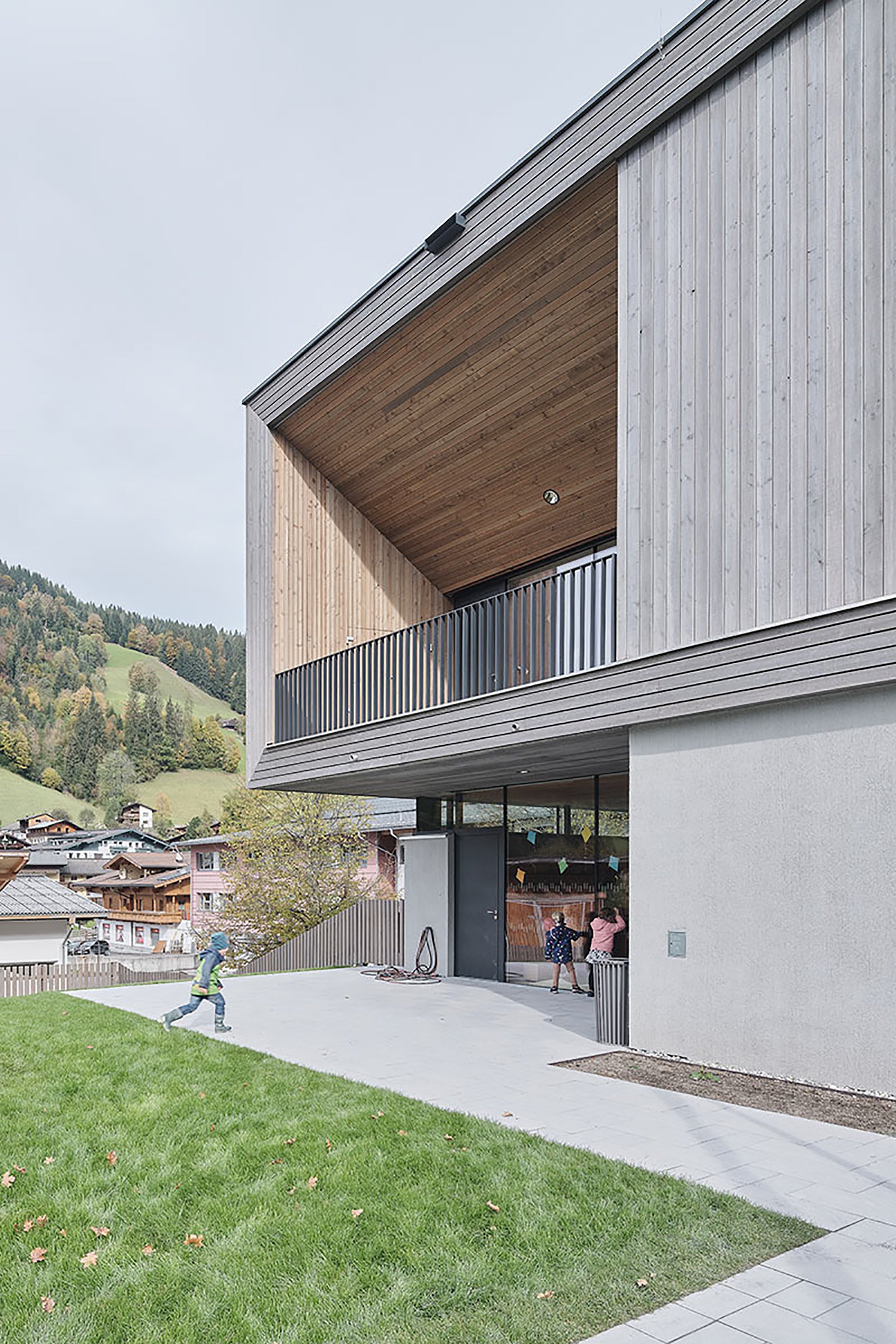 Nursery & Daycare Center Wildschönau / Unisono Architekten + Kraft:Werk Architektur-24