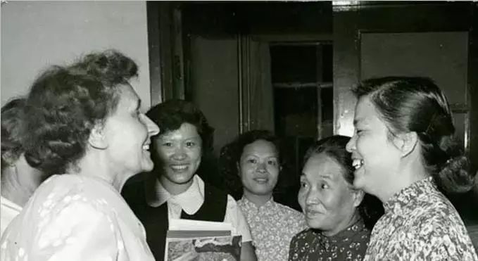 《法兰克福厨房》人性化设计,百年前已具共享经济思维-38