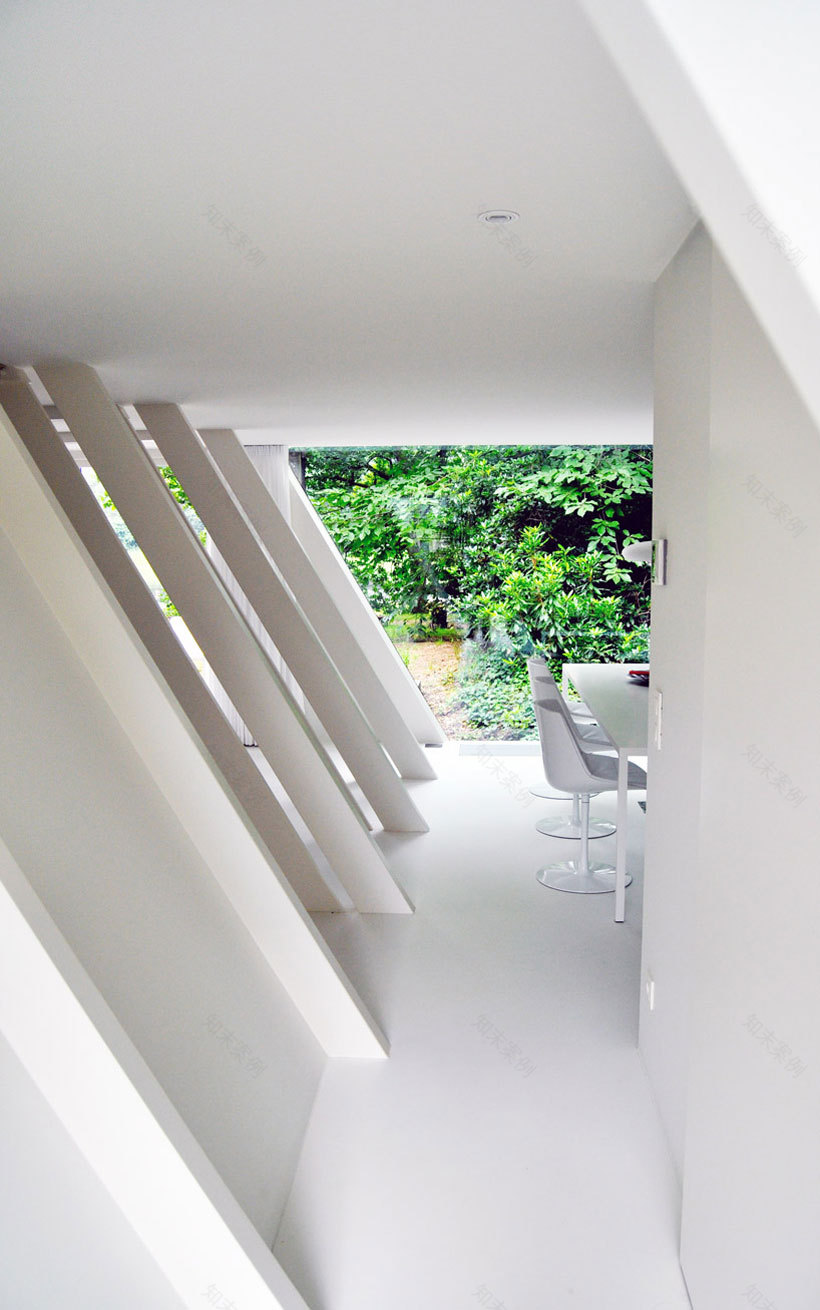 三角之美 | 全球 22 个惊艳的三角形建筑-77