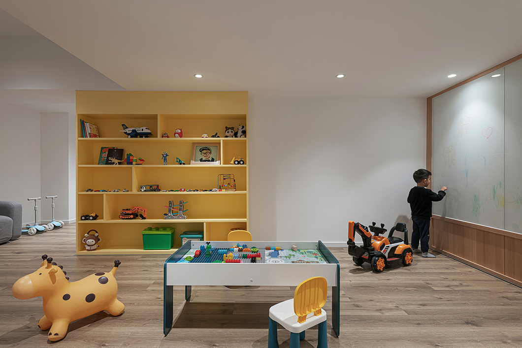 原木之魅 | 季意空间设计带来的温馨宁静居住体验-34