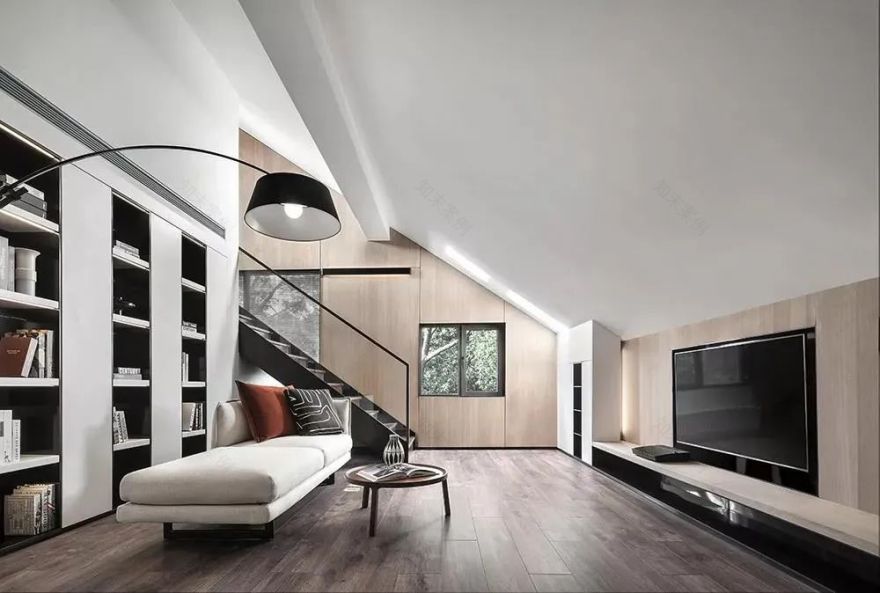 极简高级的白,连结体验世界的桥-124