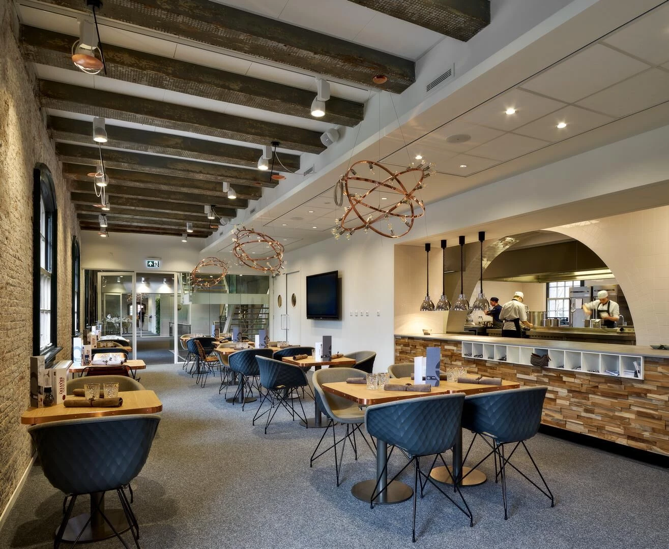 荷兰 Seeligkazerne Breda 办公楼丨荷兰布雷达丨The Rooi Pannen-11