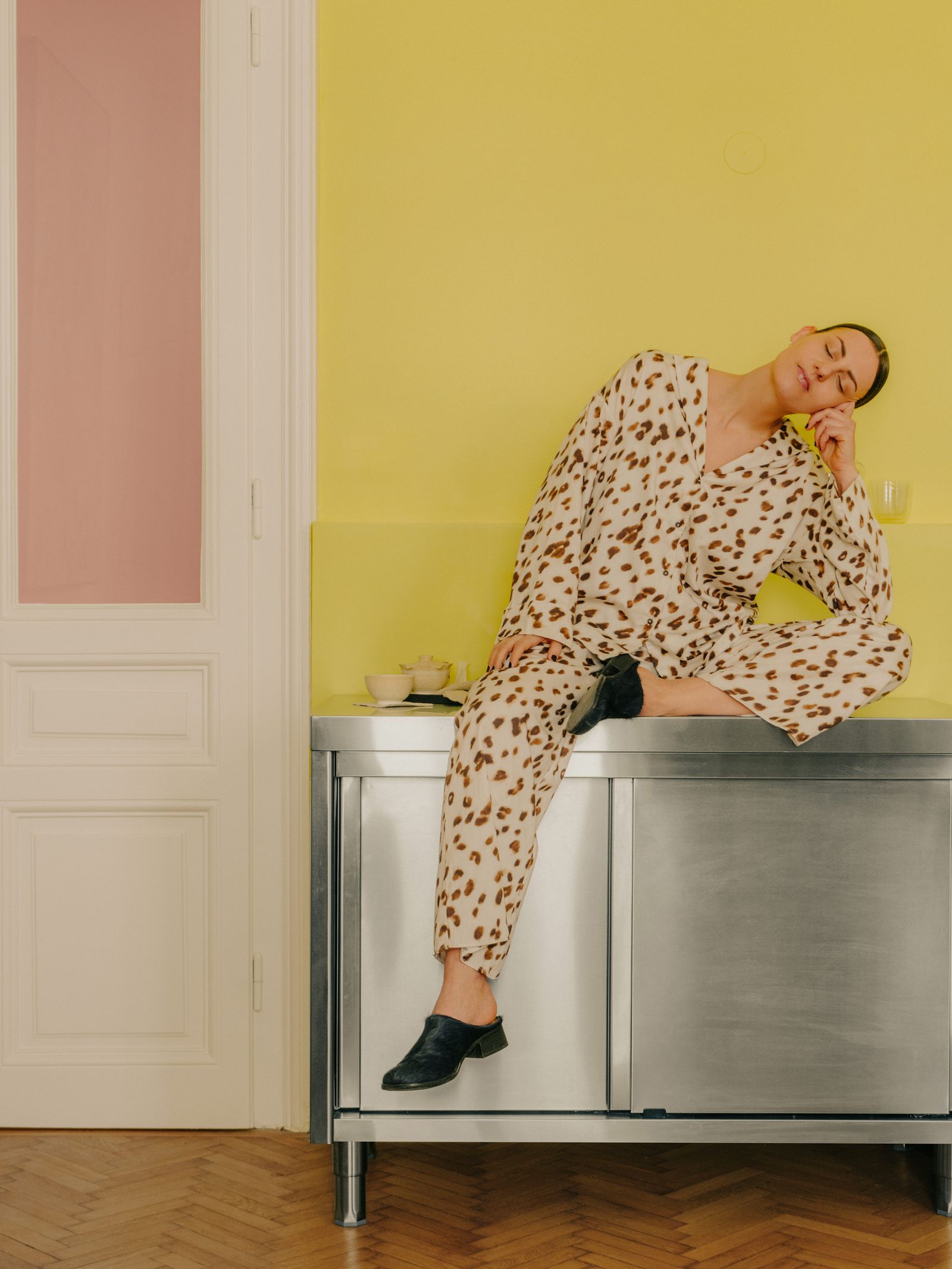 摄影师Theresa Kaindl维也纳55㎡公寓改造丨奥地利维也纳丨Fridi Nefe（个人协助）-45