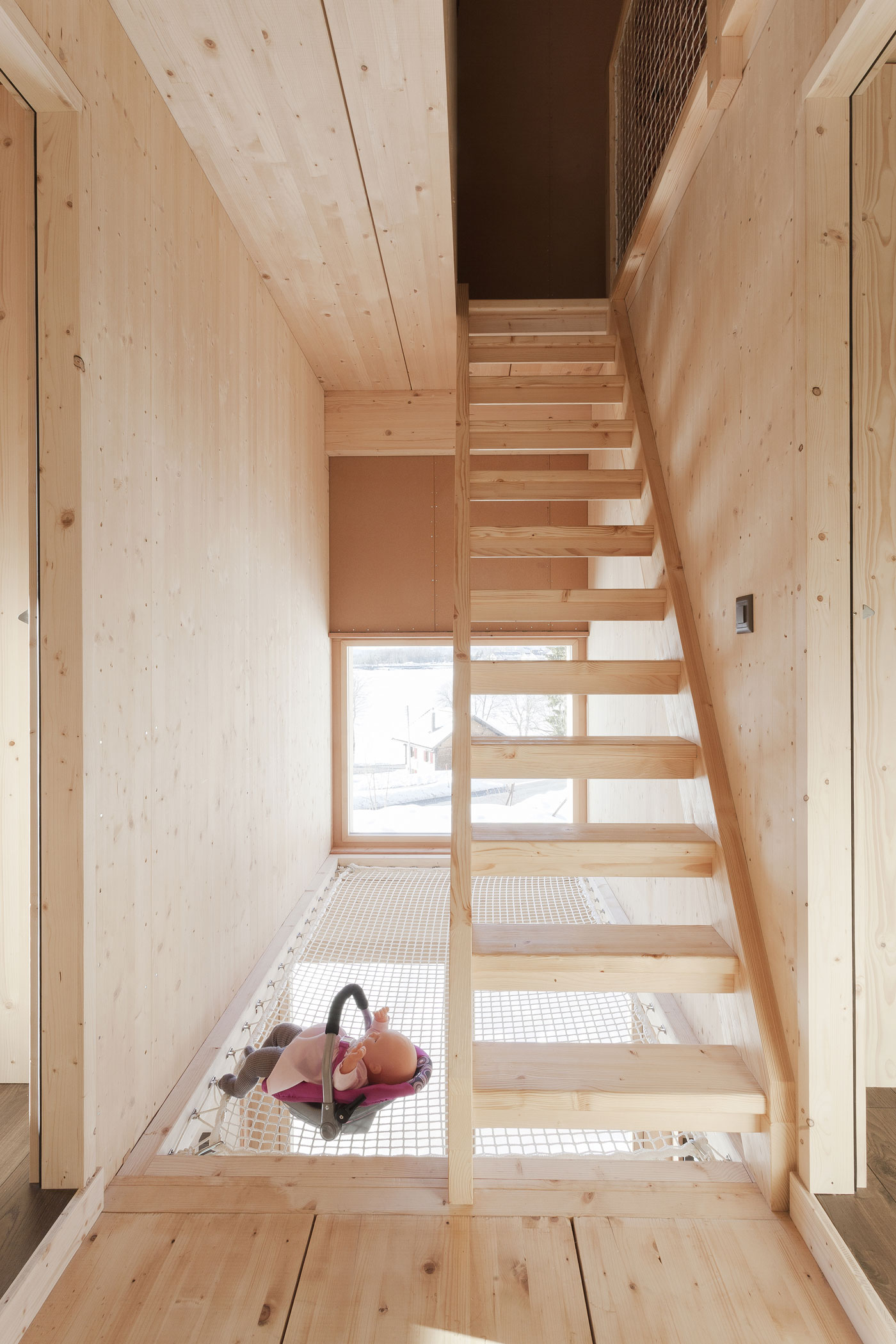 瑞士山区坡地生态别墅项目丨瑞士汝拉丨Kunik de Morsier工作室-17