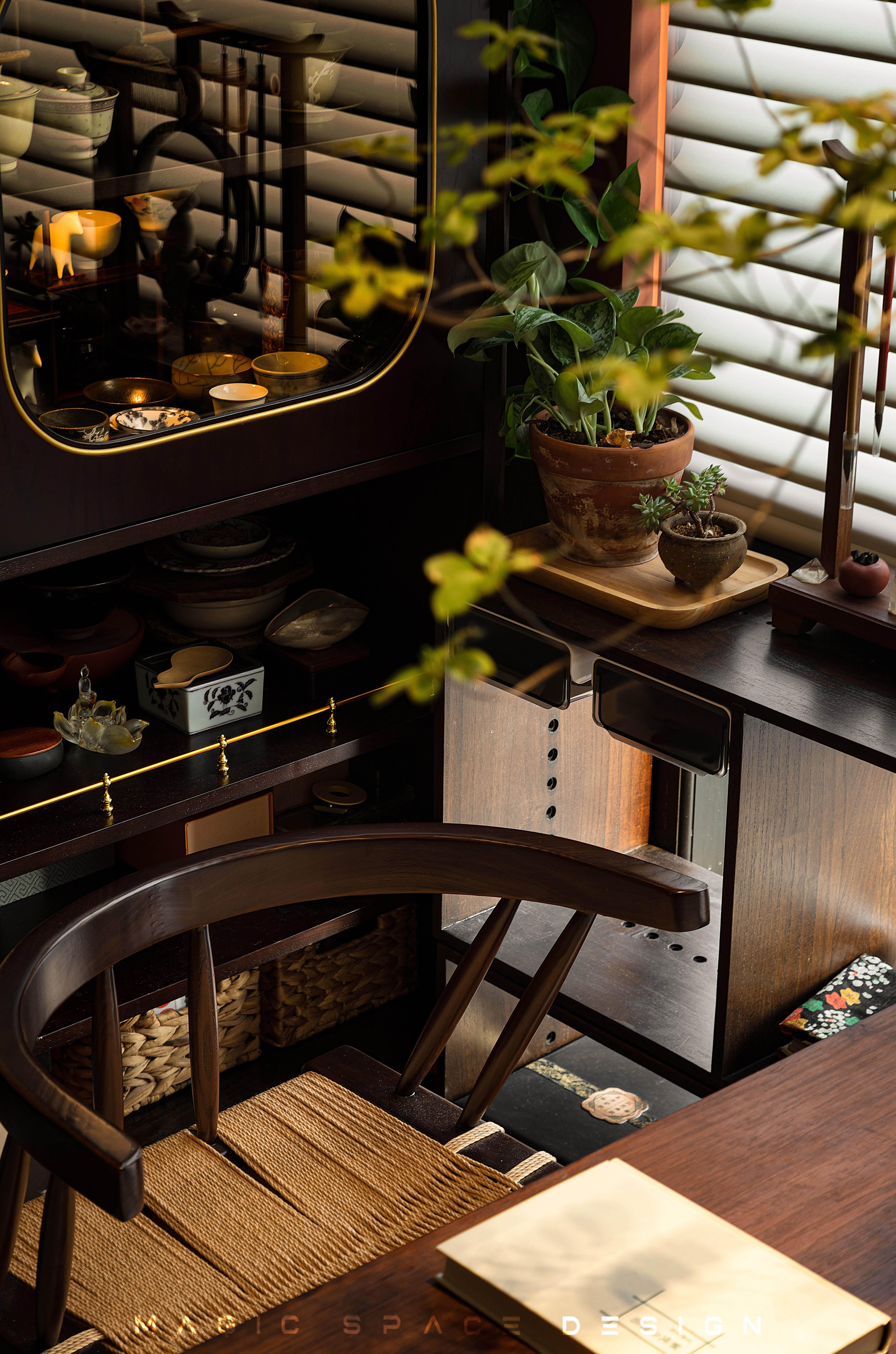 花窗玻璃的现代诗意 · 79㎡百川一居室设计丨百川设计-38