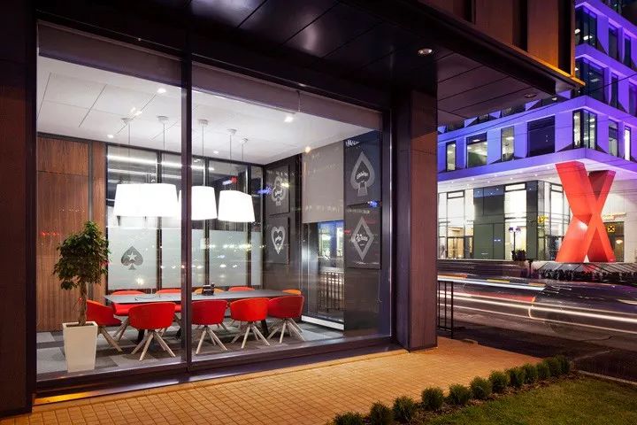 Stars Group 索非亚办公室 | 暗黑主题下的多元化空间设计-30