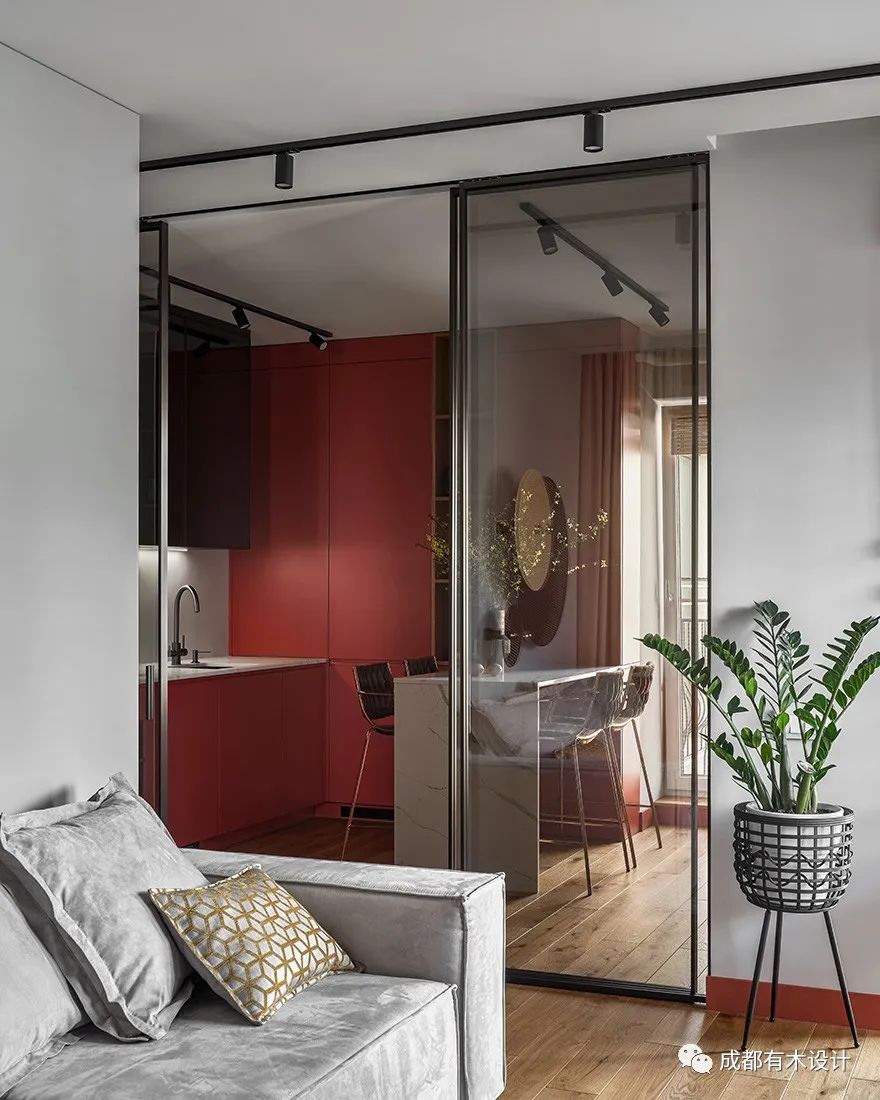 30㎡明亮单人公寓丨Tatyana Voevodina-24