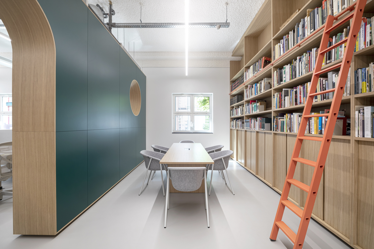 荷兰博讷凡滕博物馆马斯特里赫特工作区-23