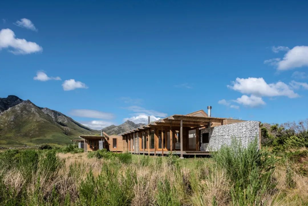 南非 Kogelberg 小屋 | 融入自然景观的迭代设计-23