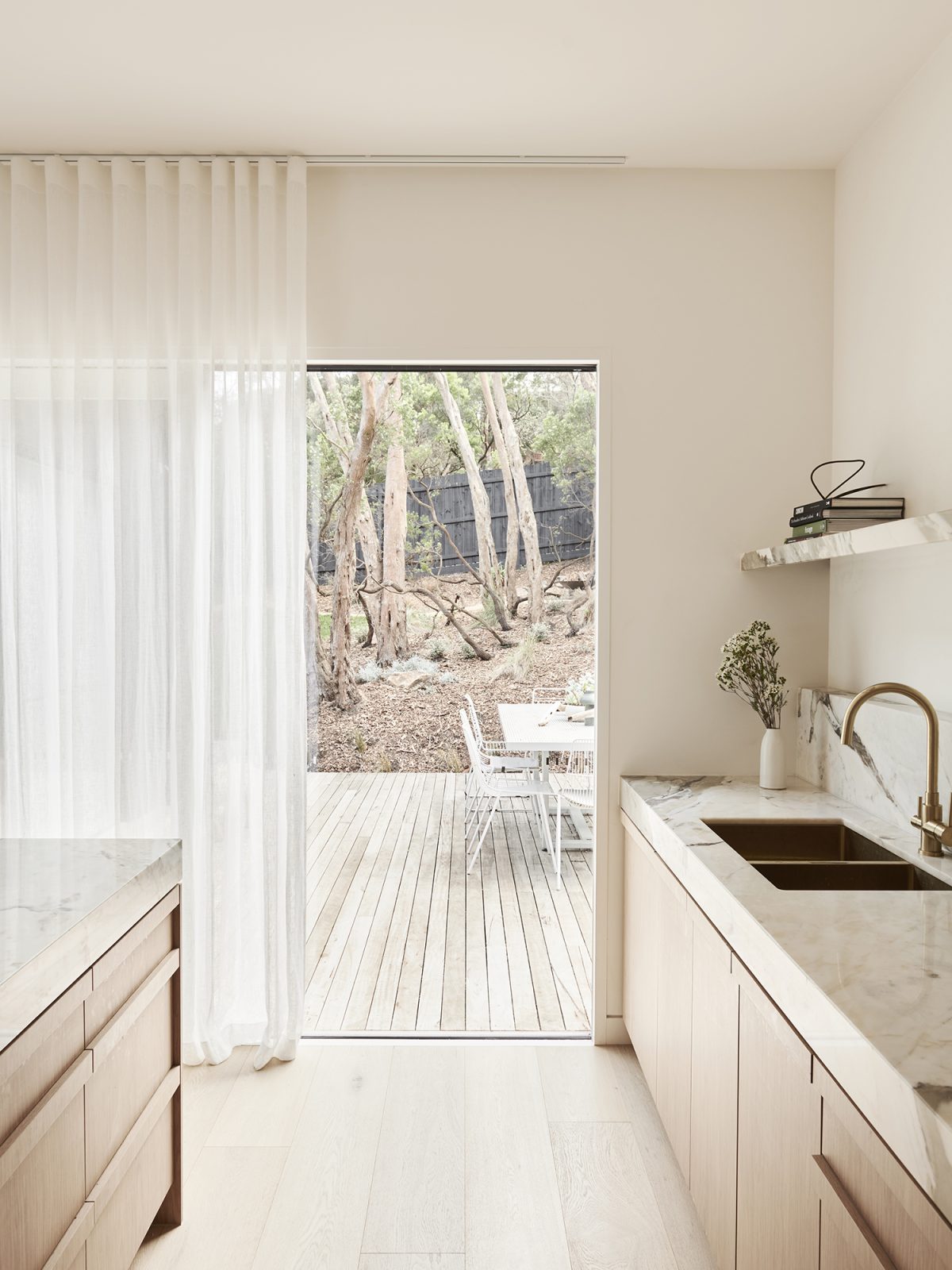 Nerissa - Larritt-Evans-13