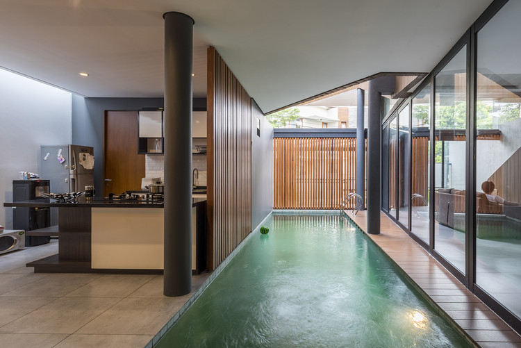 Skewed House  Atelier Riri-16