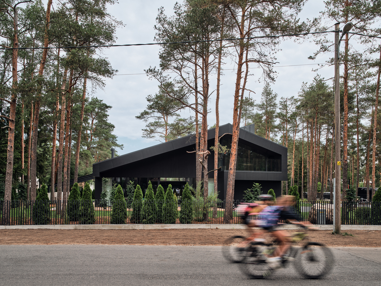 塔林诺姆梅花园别墅丨爱沙尼亚丨AZIA Arhitektid-15