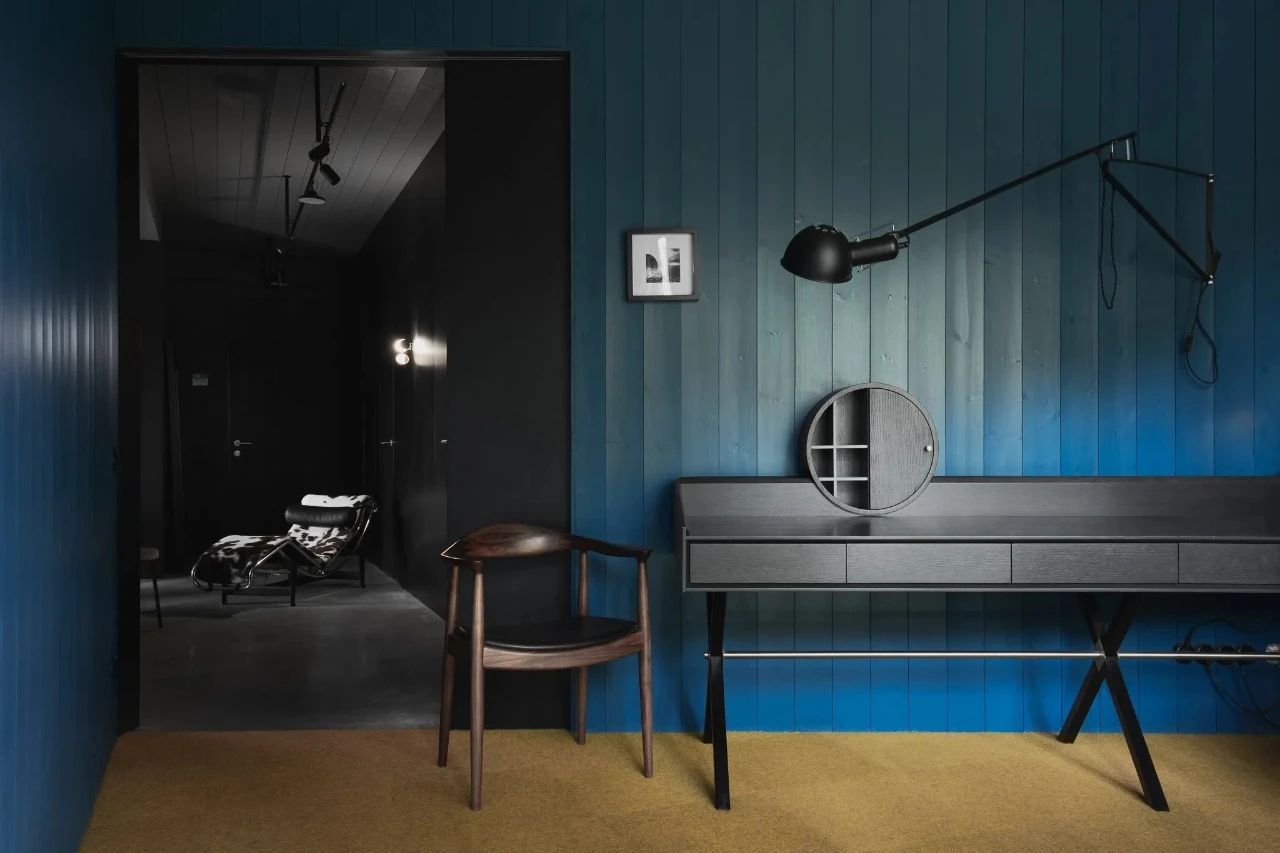 189m²黑色系别墅-21