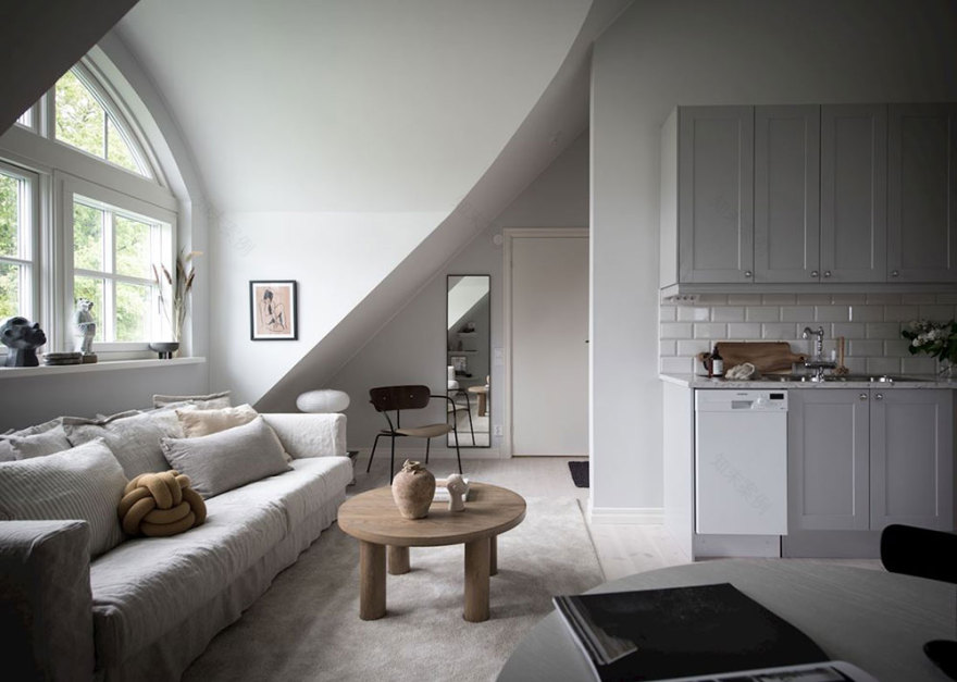 瑞典阁楼小公寓,浪漫宜居的简约空间-3