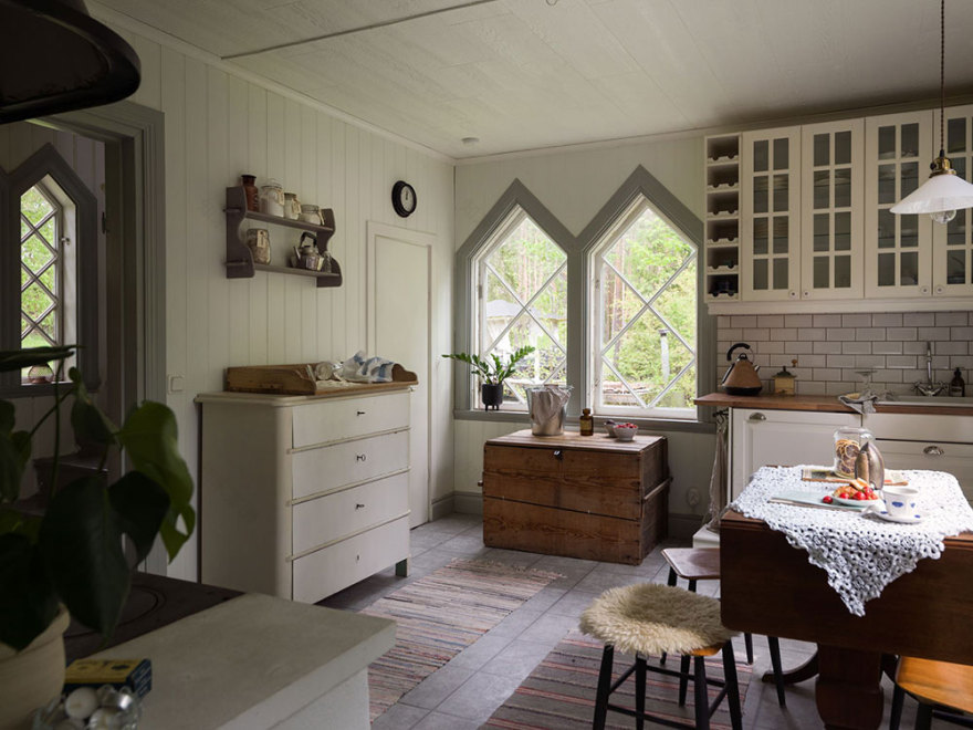 瑞典独特拱窗乡村小屋-13