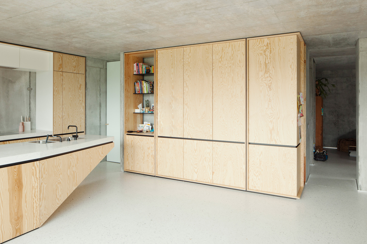 比利时布鲁塞尔混凝土独立住宅，内外一致的极简美学-16