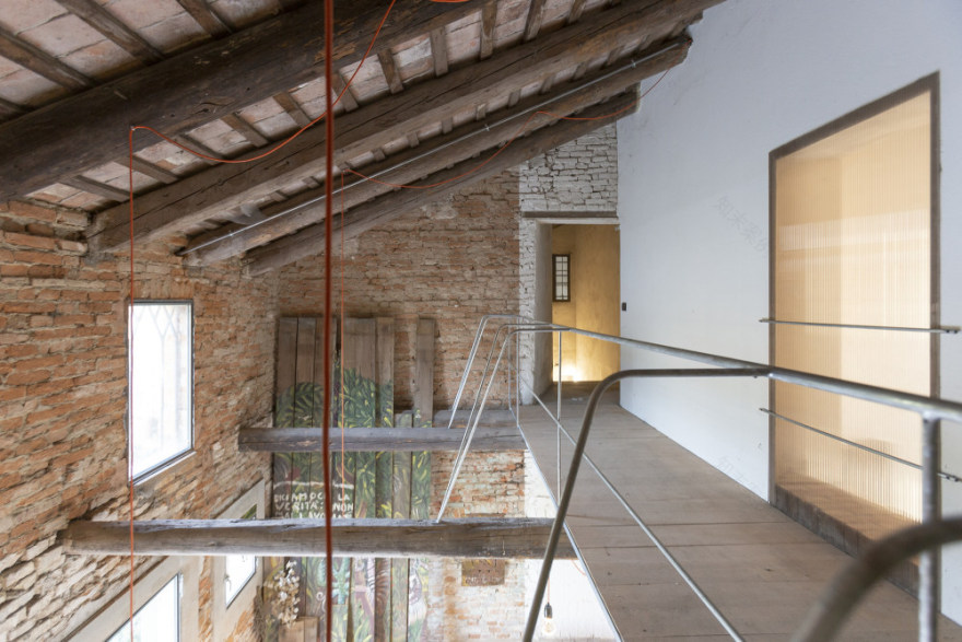 意大利乡村旧屋改造(2019)-14