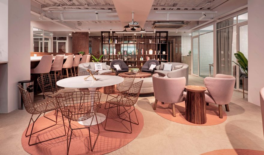 科玛德雷——右手室内装饰公司(这里假设Diestra Interiorismo是一个室内装饰相关公司名称,Diestra本意为右手的 ,Interiorismo意为室内装饰;Co Madre暂音译 ,因为缺乏相关行业专业对应信息,如果有更具体语境,翻译可能更精准) -14