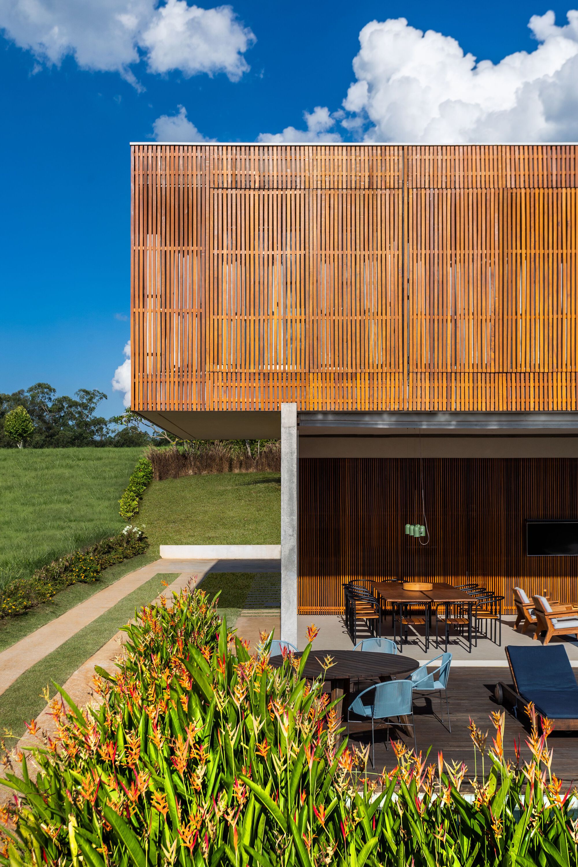 自建别墅丨巴西丨FGMF-41