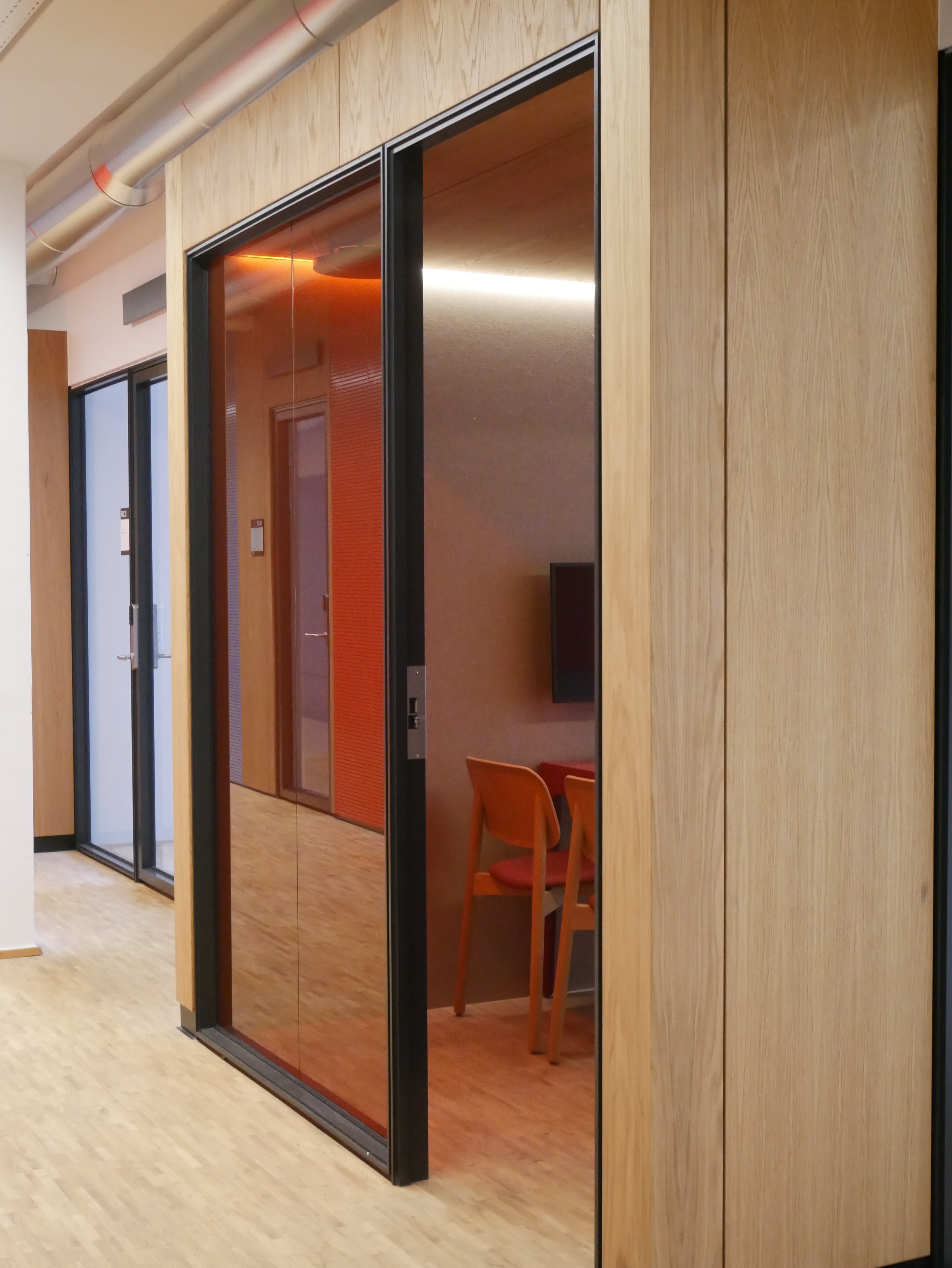 哥本哈根商学院弗雷德里克斯堡校区三层空间翻新丨丹麦-12