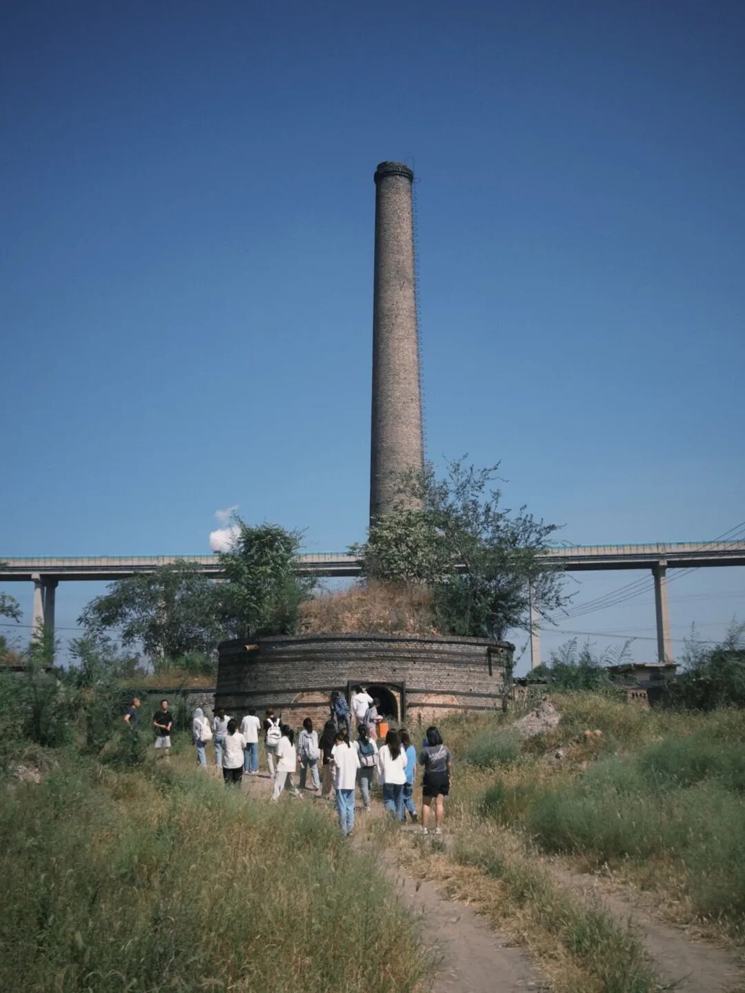建筑老八校三个月速成的大四课设！六幕故事讲述传统的历史空间，文旅融合反转以种地为生的传统乡村模式，重振霍州窑白瓷文化-42