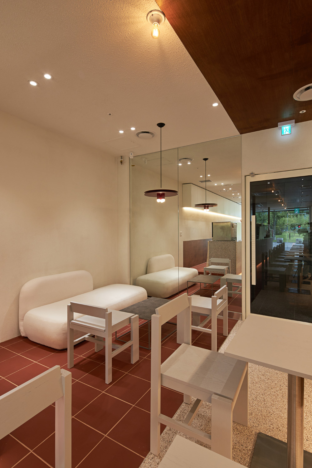 15 坪优雅精品烘焙咖啡馆设计-11